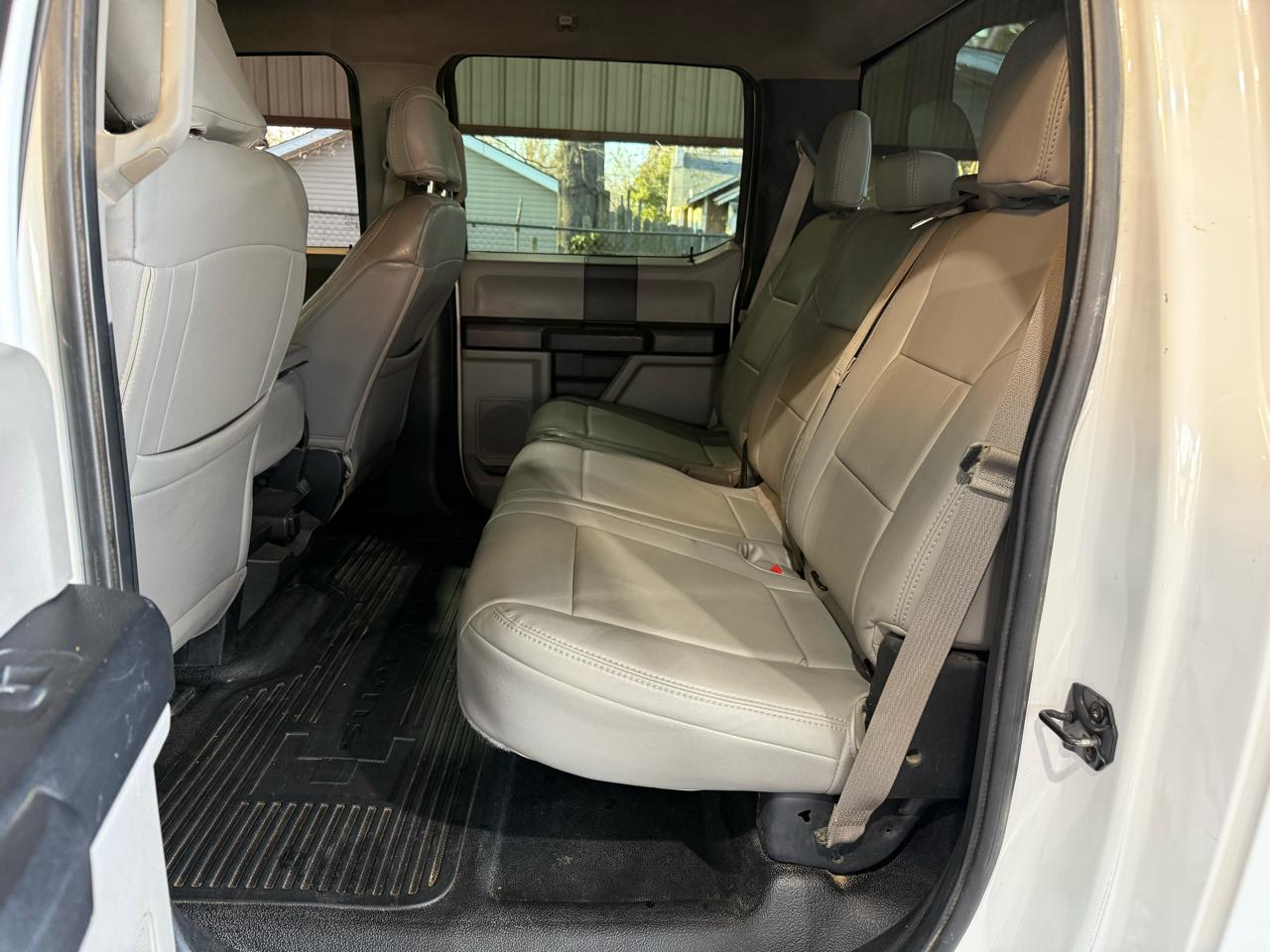 Ford F-250 SD XL Crew Cab 4WD 2017