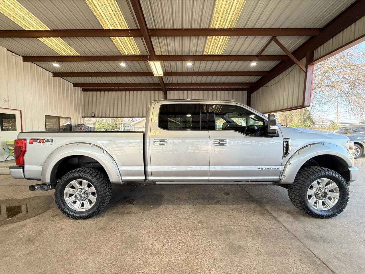 Ford F-350 SD Platinum Crew Cab 4WD 2020