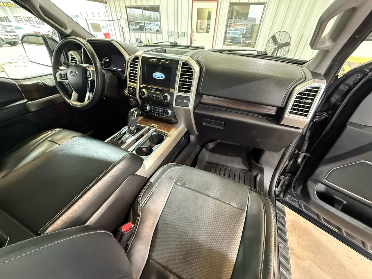 Ford F-150 Lariat SuperCrew 5.5-ft. Bed 4WD 2016