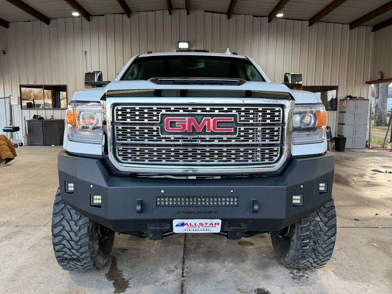 GMC Sierra 2500HD Denali Crew Cab 4WD 2018