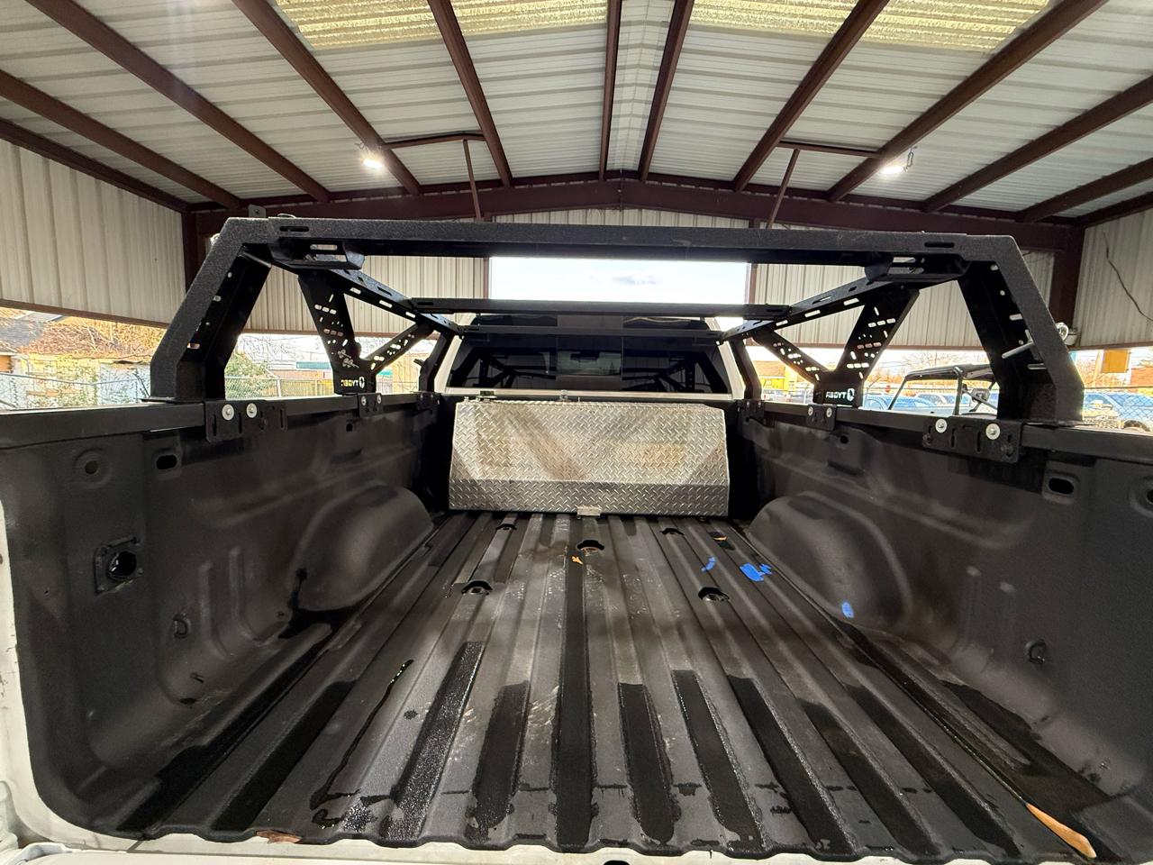 GMC Sierra 2500HD Denali Crew Cab 4WD 2018