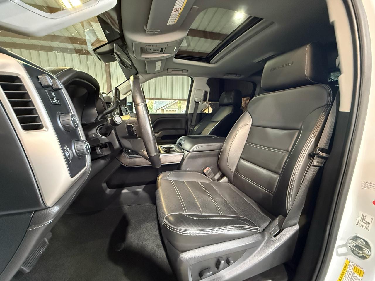 GMC Sierra 2500HD Denali Crew Cab 4WD 2018