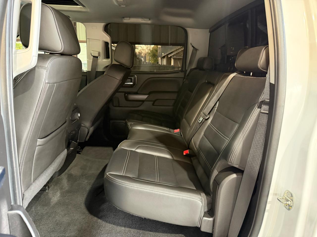 GMC Sierra 2500HD Denali Crew Cab 4WD 2018