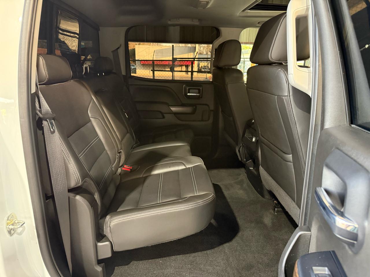 GMC Sierra 2500HD Denali Crew Cab 4WD 2018