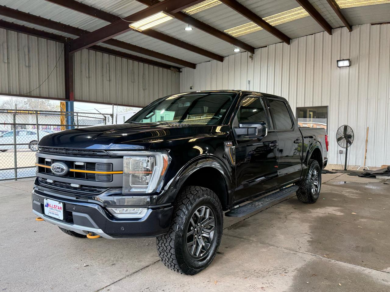 Ford F-150 Lariat SuperCrew 5.5-ft. Bed 4WD 2023