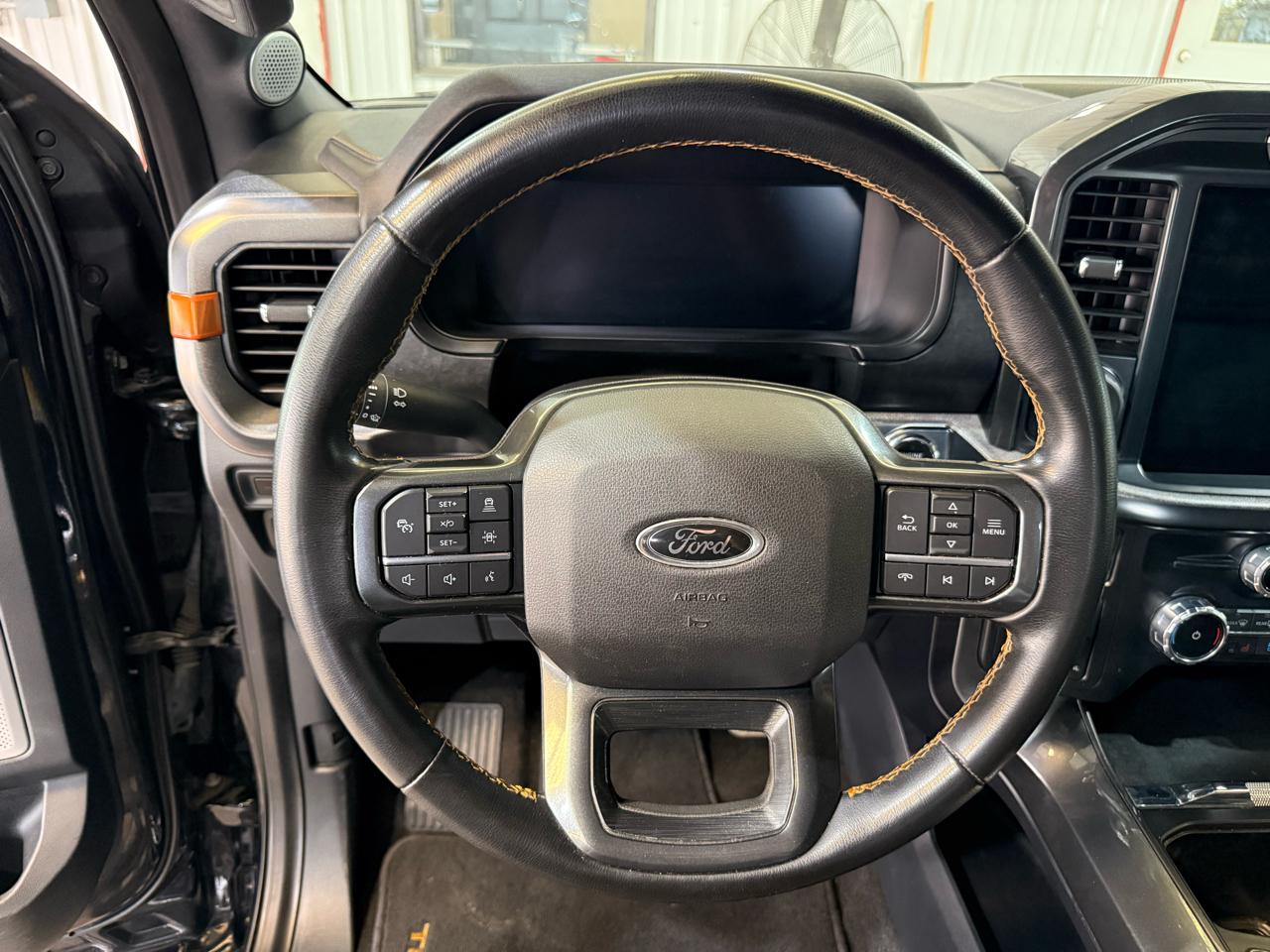 Ford F-150 Lariat SuperCrew 5.5-ft. Bed 4WD 2023