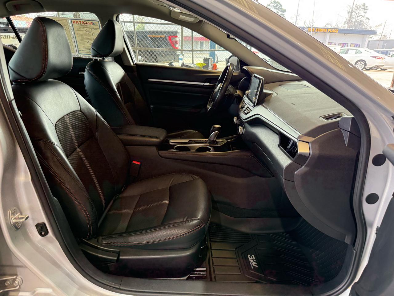 Nissan Altima 2.5 SR 2024