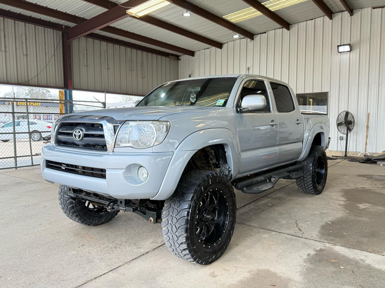 Toyota Tacoma Double Cab V6 4WD 2006