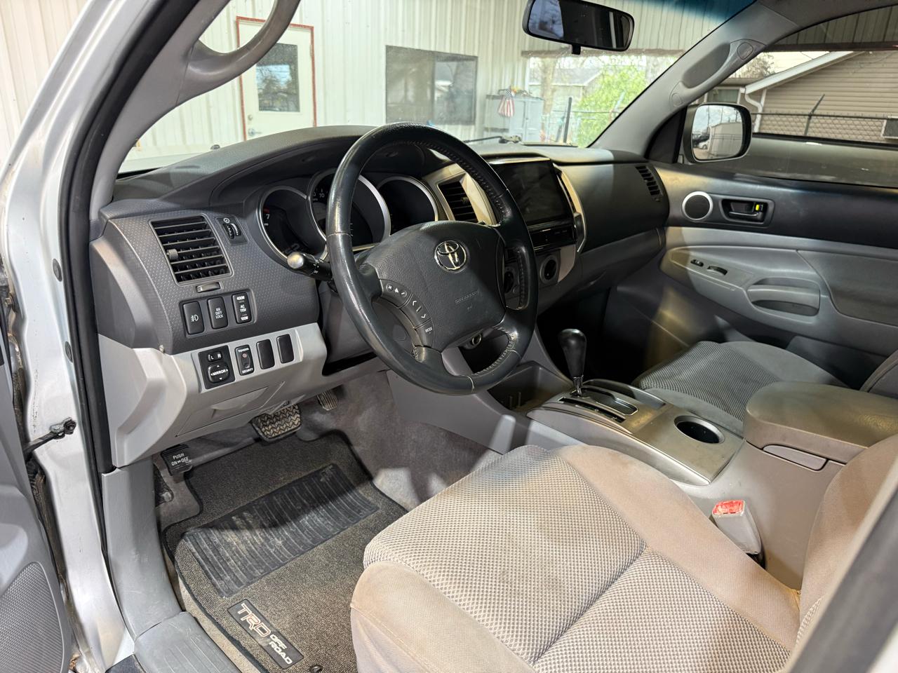 Toyota Tacoma Double Cab V6 4WD 2006