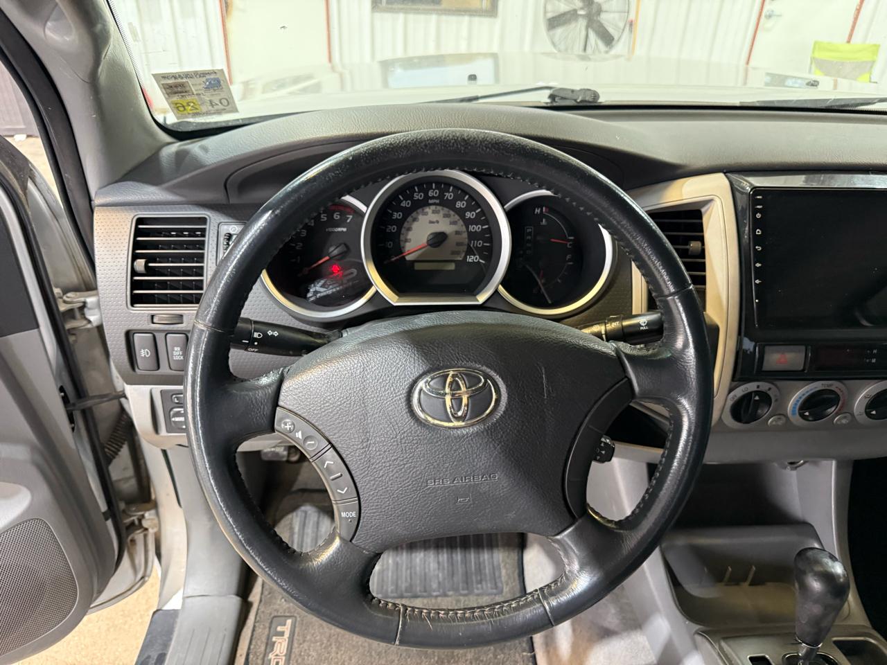 Toyota Tacoma Double Cab V6 4WD 2006