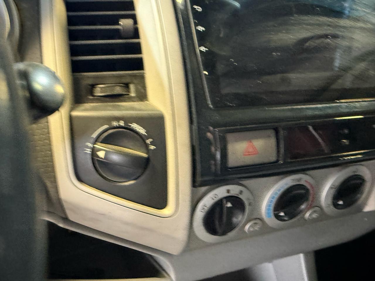 Toyota Tacoma Double Cab V6 4WD 2006