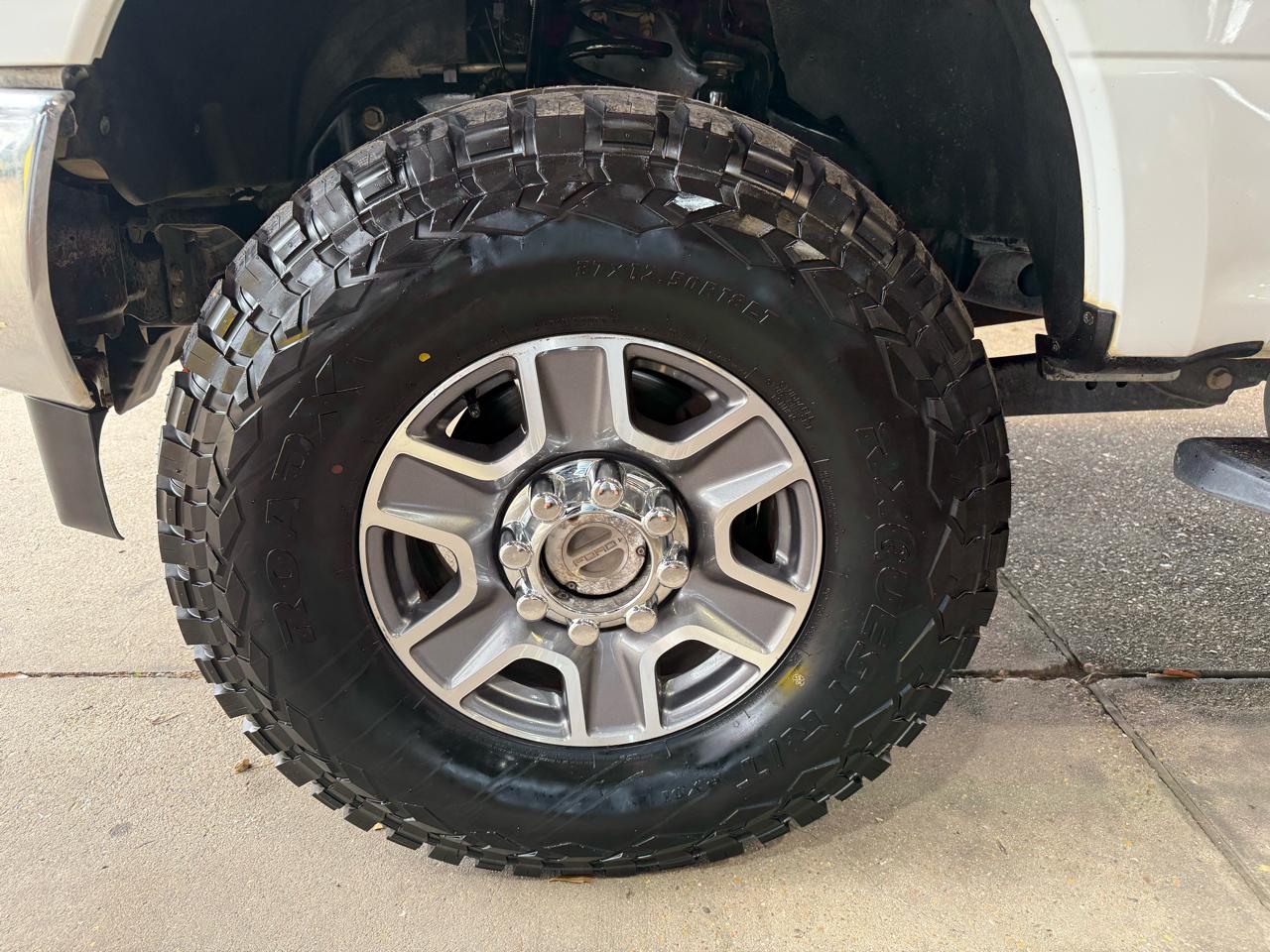 Ford F-250 SD XLT Crew Cab 4WD 2019