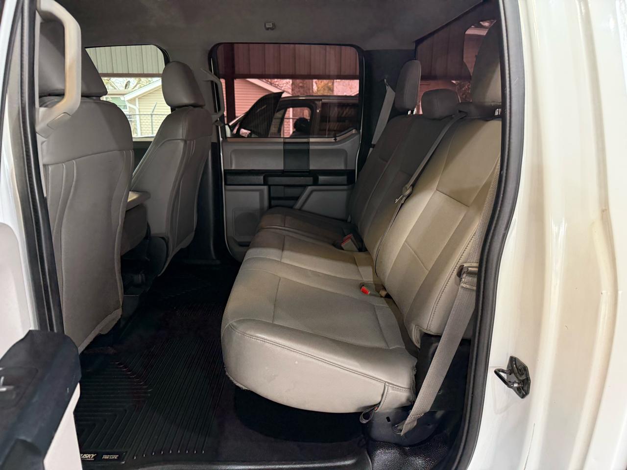 Ford F-250 SD XLT Crew Cab 4WD 2019