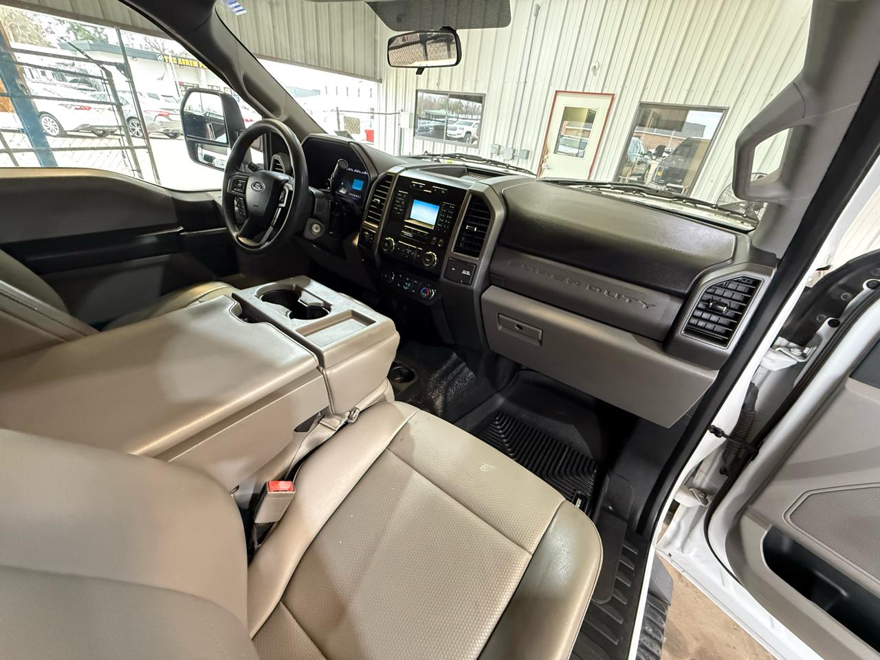 Ford F-250 SD XLT Crew Cab 4WD 2019