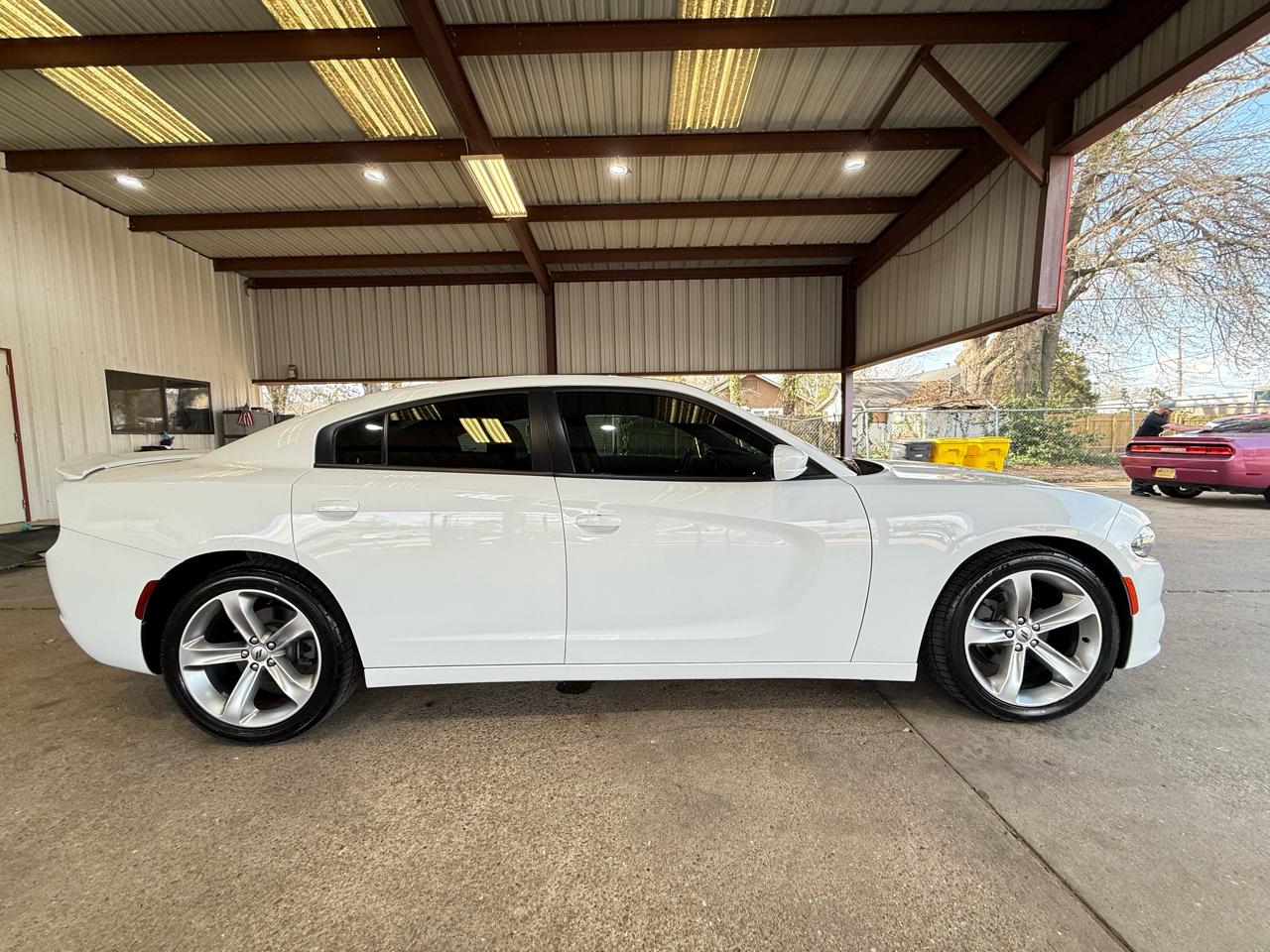 Dodge Charger SXT Plus 2018