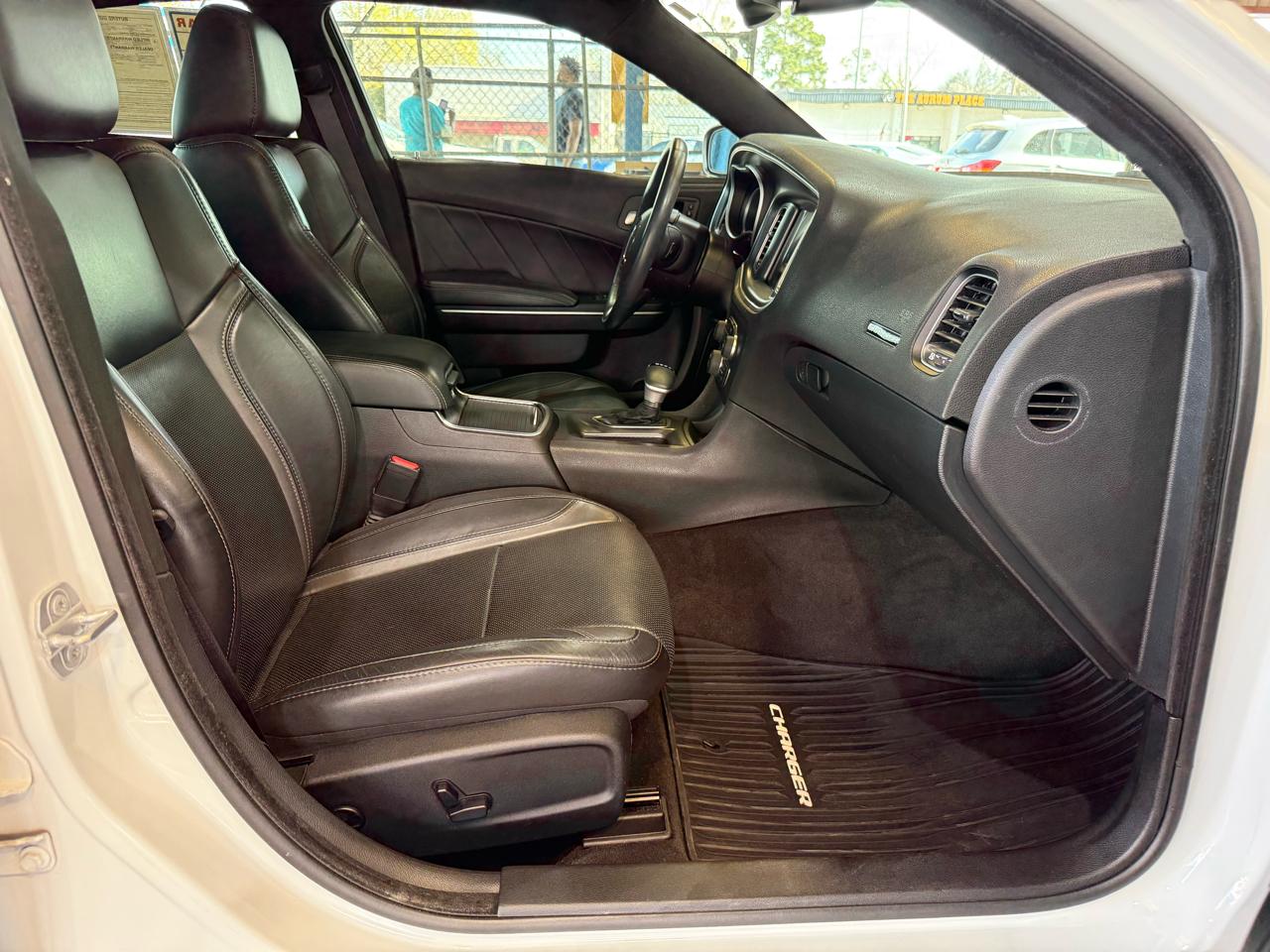 Dodge Charger SXT Plus 2018