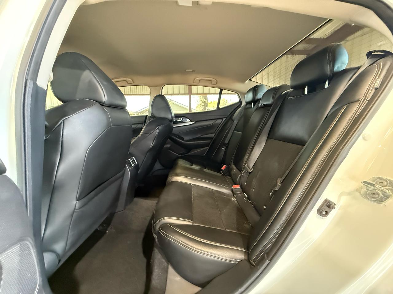 Nissan Maxima 3.5 SV 2022