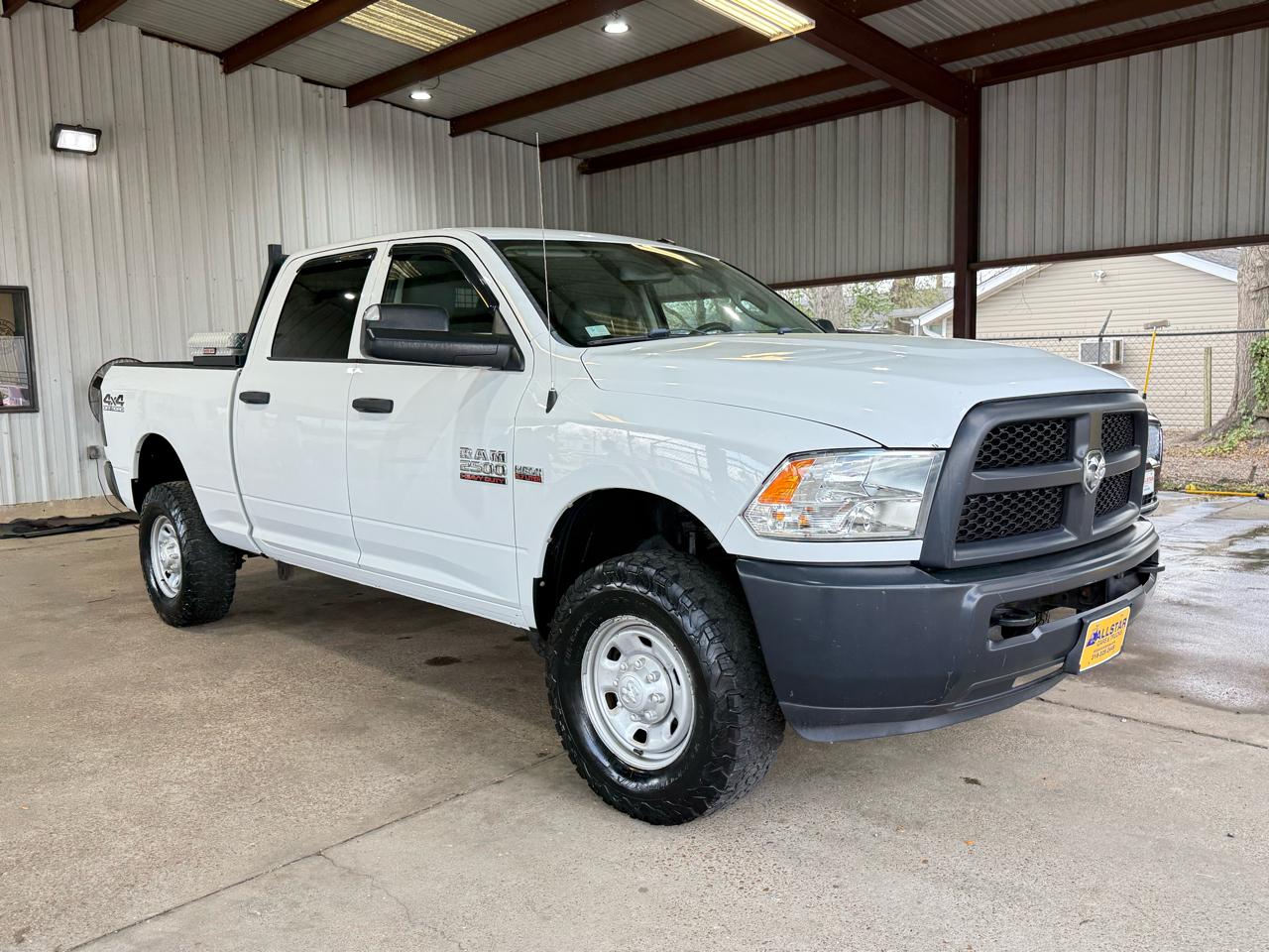RAM 2500 Tradesman Crew Cab SWB 4WD 2015