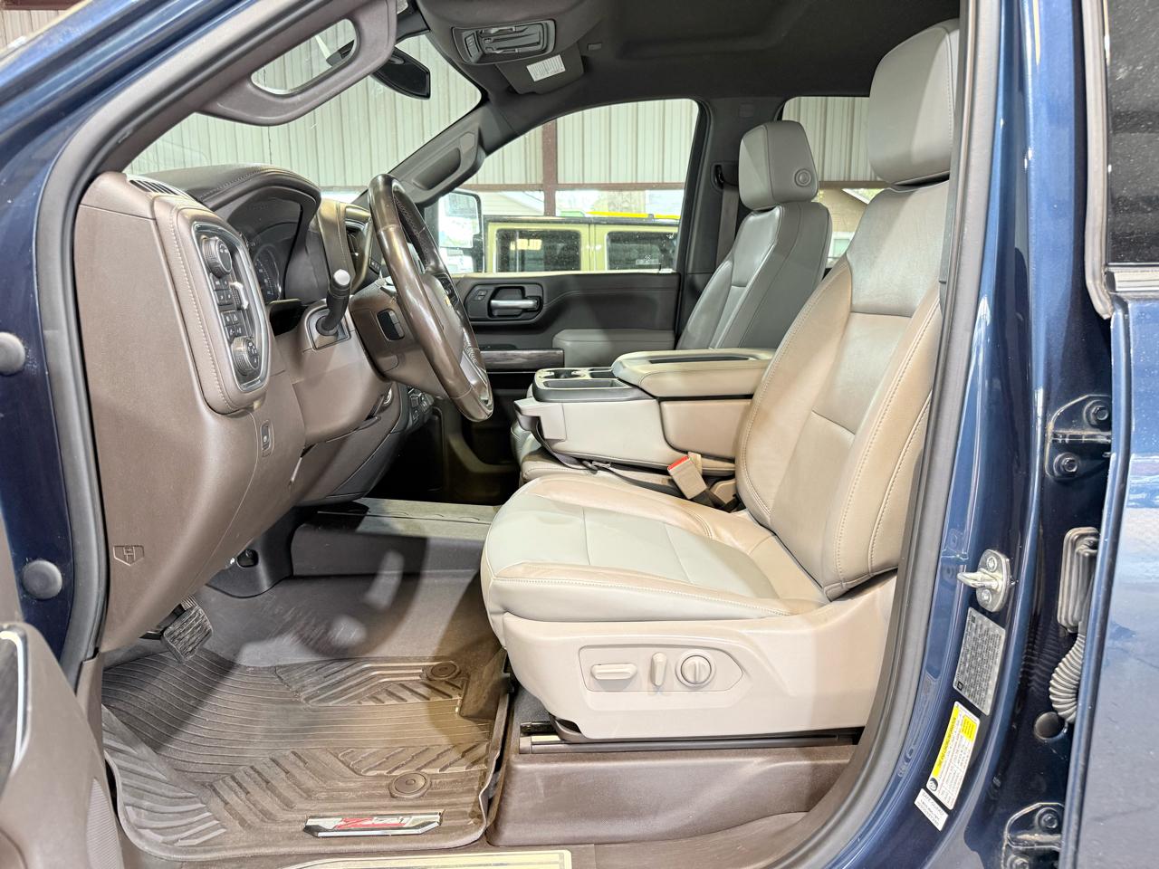 Chevrolet Silverado 2500HD LTZ Crew Cab 4WD 2020