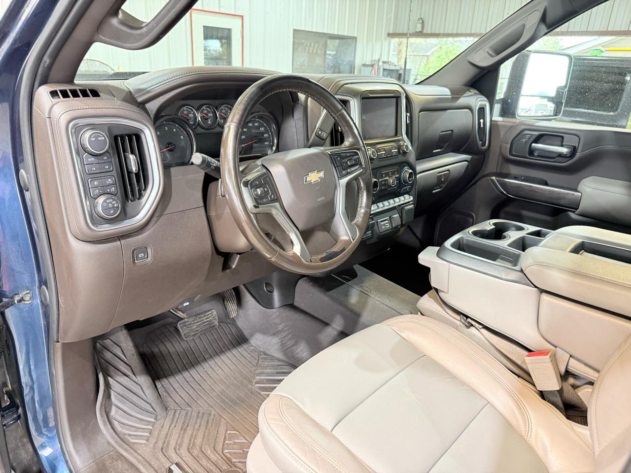Chevrolet Silverado 2500HD LTZ Crew Cab 4WD 2020