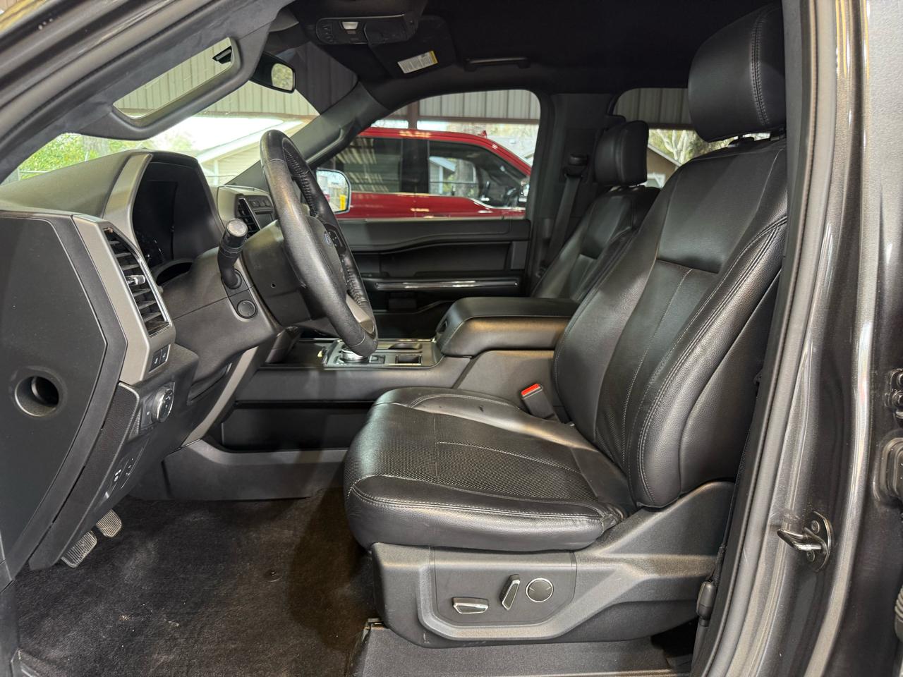 Ford Expedition XLT 2WD 2019