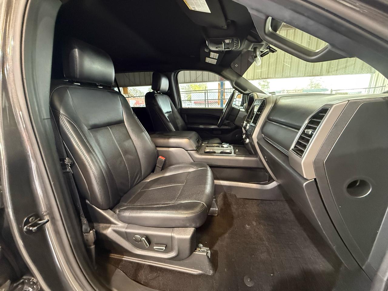 Ford Expedition XLT 2WD 2019