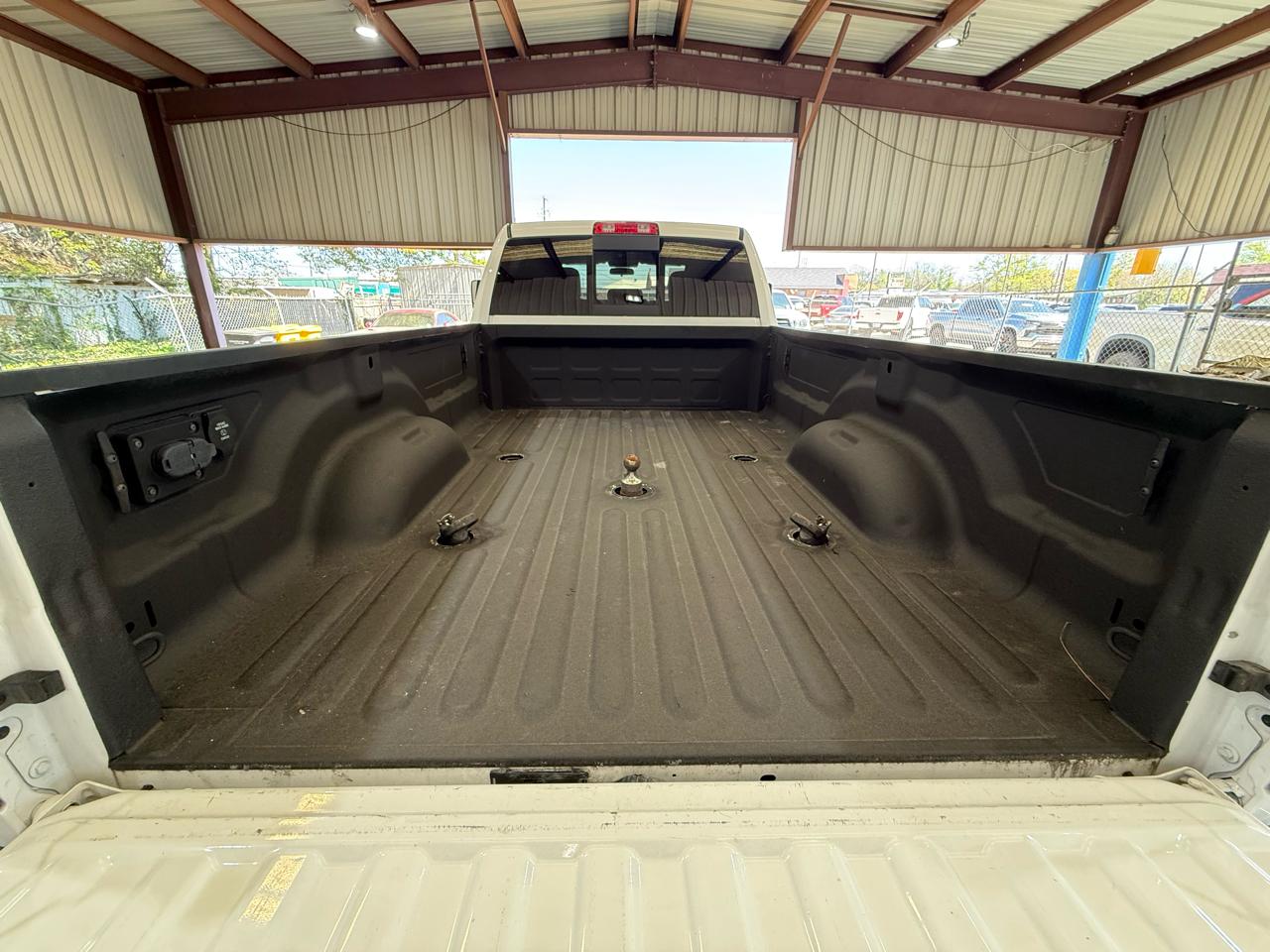 RAM 3500 Tradesman Crew Cab 4WD DRW 2022