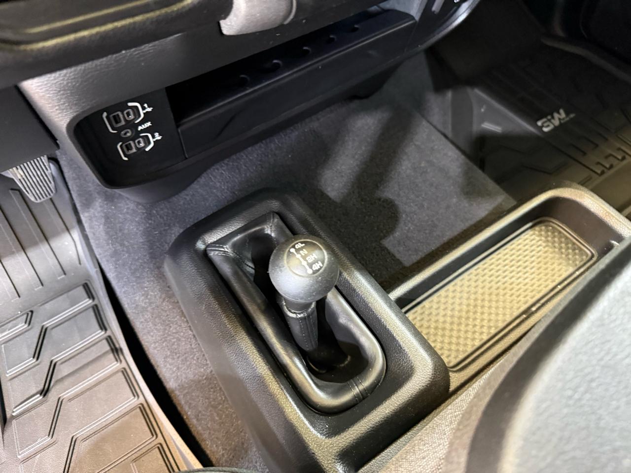 RAM 3500 Tradesman Crew Cab 4WD DRW 2022