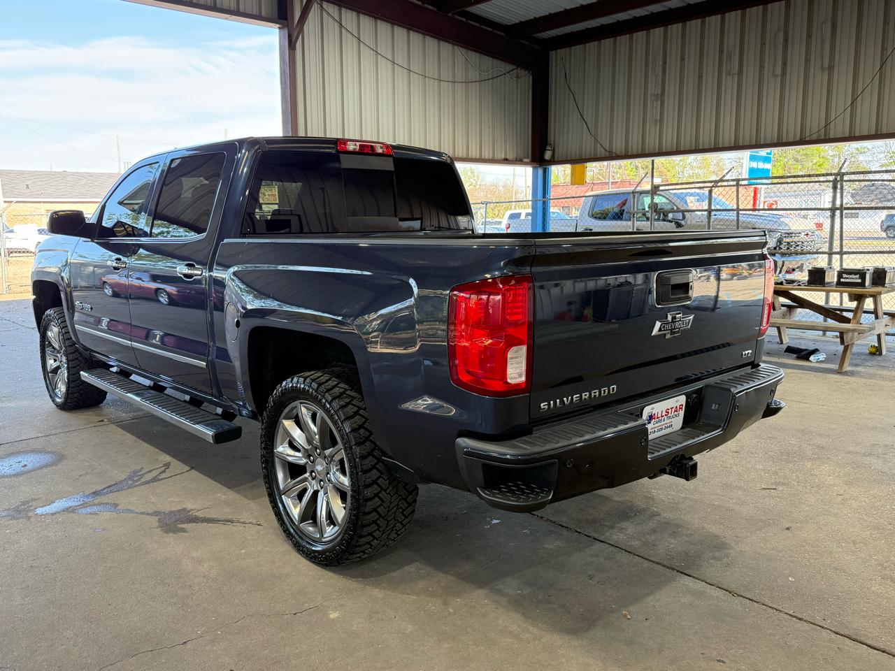 Chevrolet Silverado 1500 LTZ Crew Cab 4WD 2018
