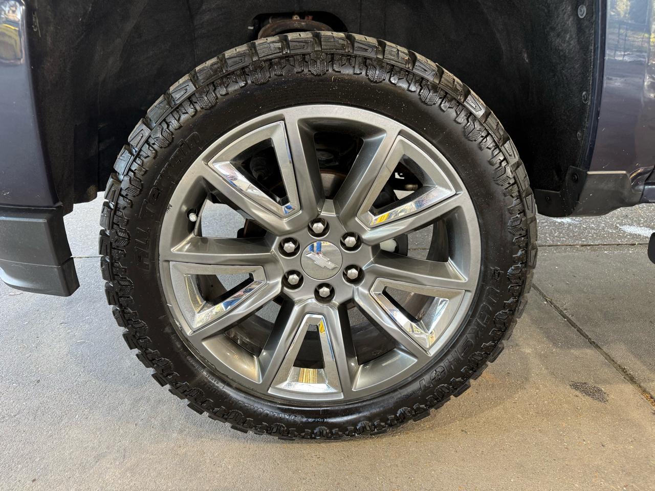 Chevrolet Silverado 1500 LTZ Crew Cab 4WD 2018