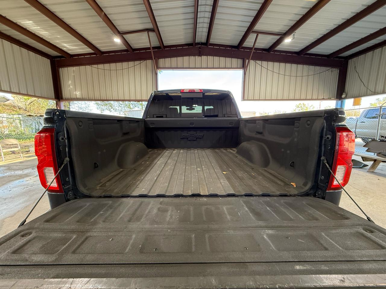 Chevrolet Silverado 1500 LTZ Crew Cab 4WD 2018