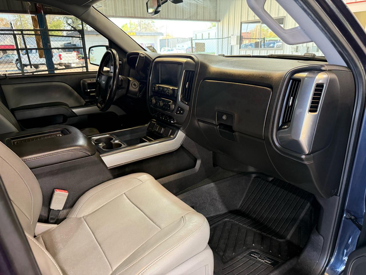Chevrolet Silverado 1500 LTZ Crew Cab 4WD 2018