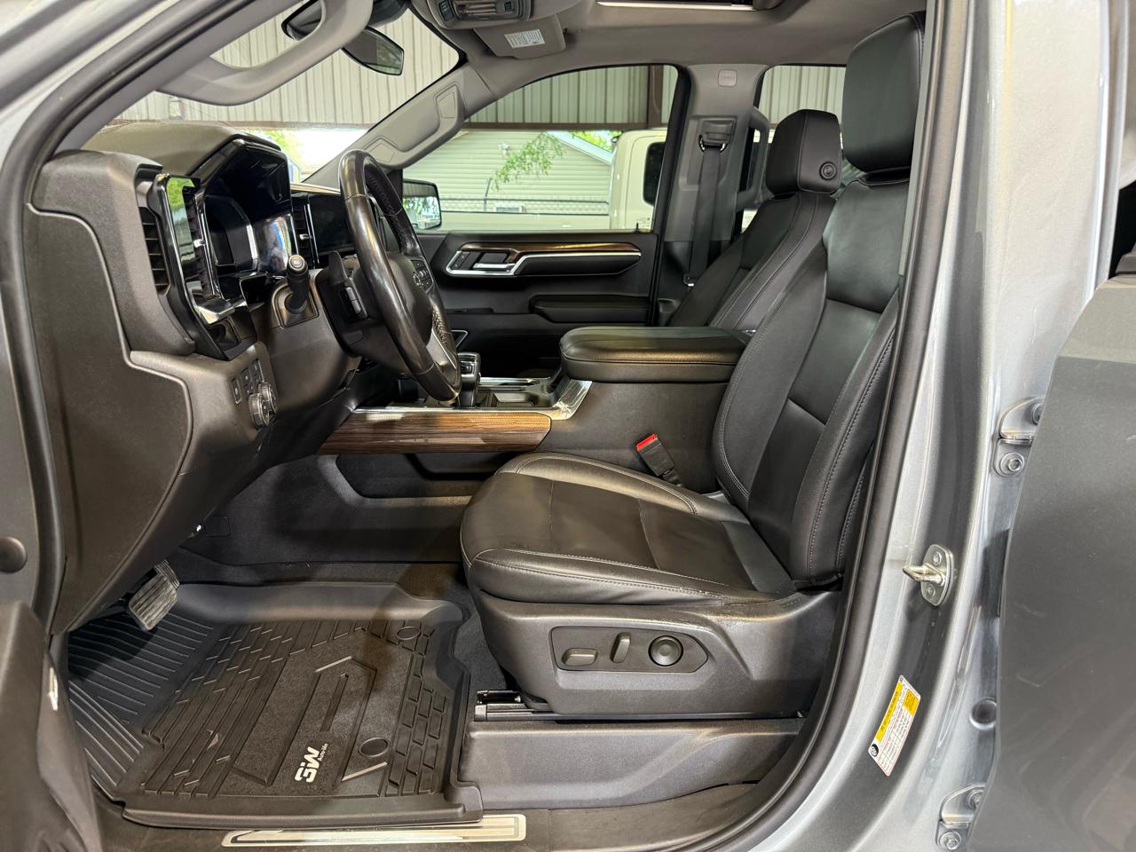 Chevrolet Silverado 1500 RST Crew Cab 4WD 2023