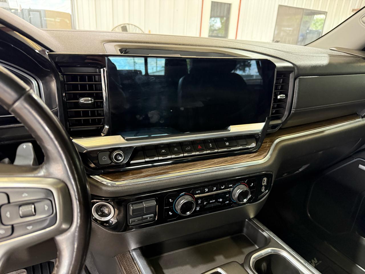 Chevrolet Silverado 1500 RST Crew Cab 4WD 2023