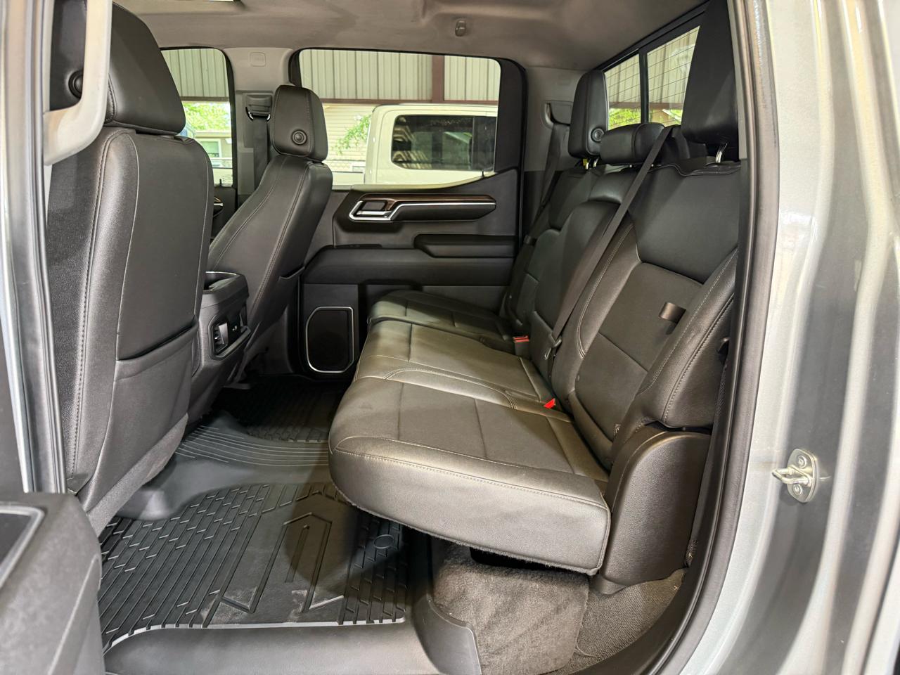 Chevrolet Silverado 1500 RST Crew Cab 4WD 2023