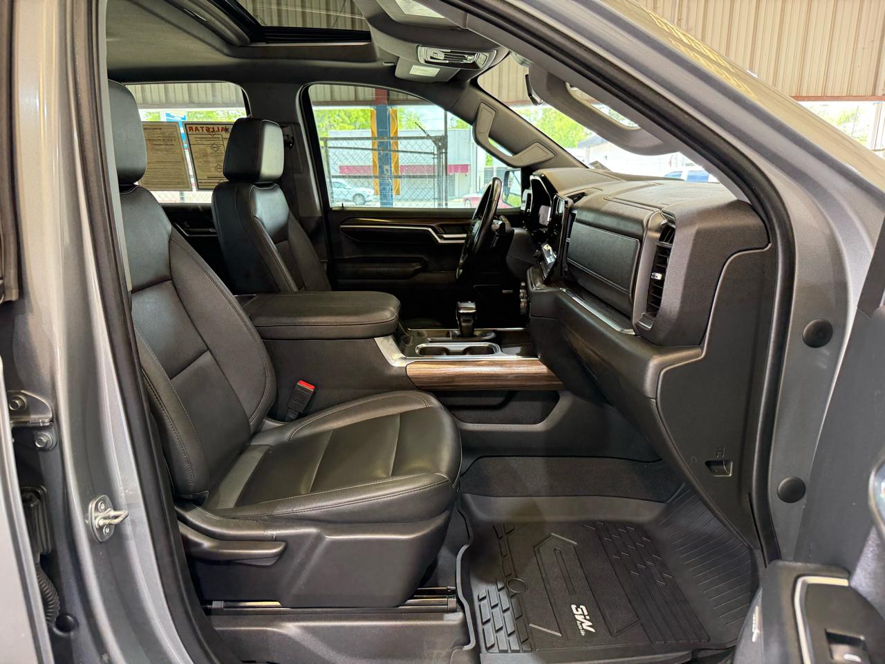 Chevrolet Silverado 1500 RST Crew Cab 4WD 2023