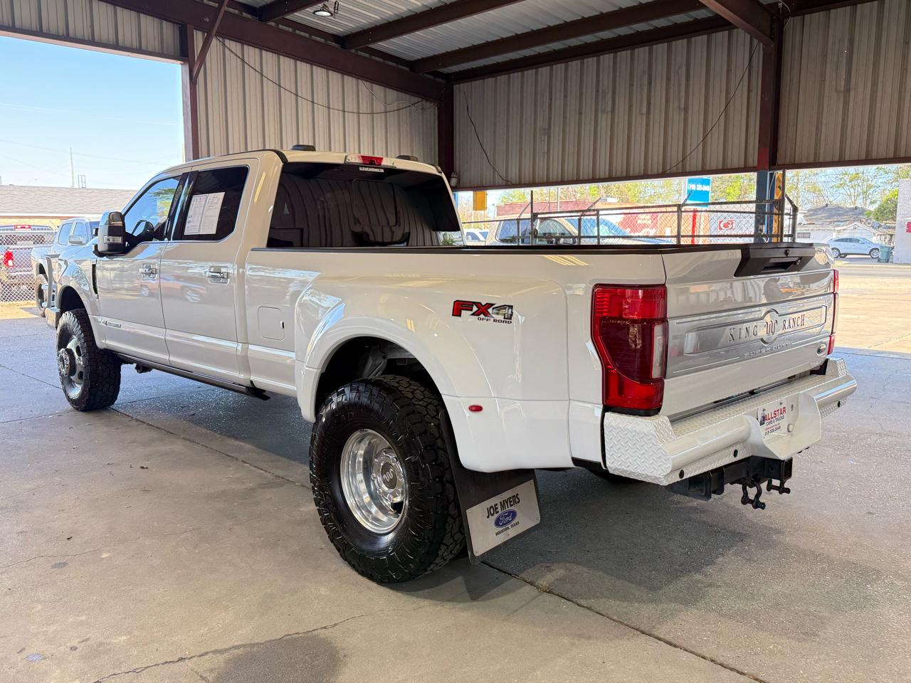 Ford F-350 SD King Ranch Crew Cab Long Bed DRW 4WD 2020