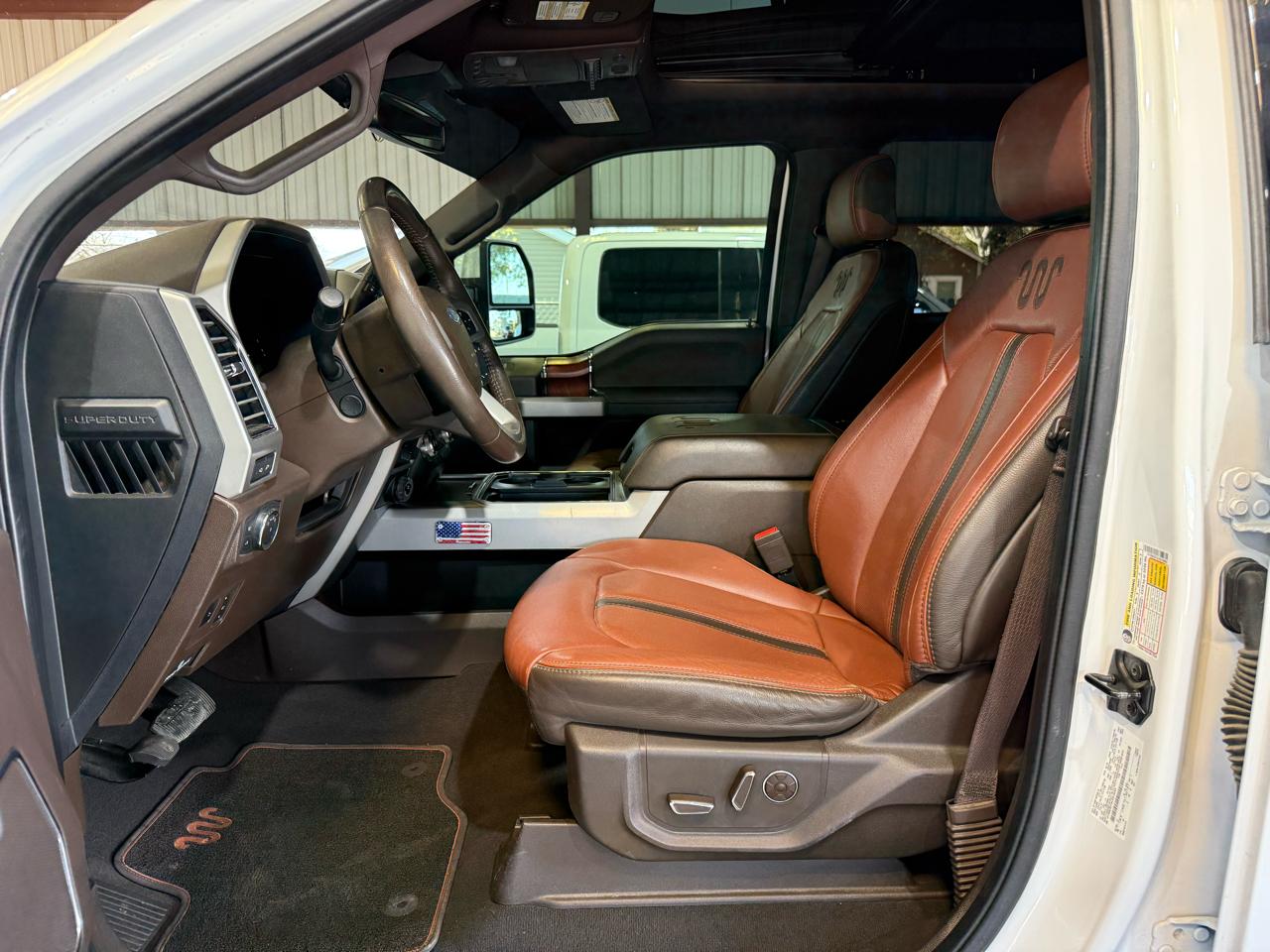 Ford F-350 SD King Ranch Crew Cab Long Bed DRW 4WD 2020