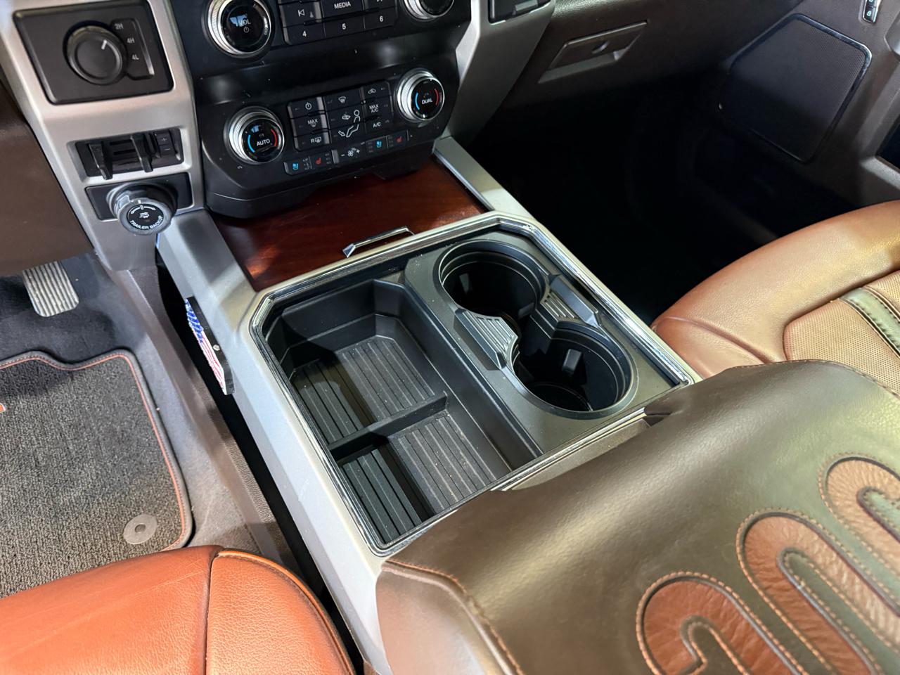 Ford F-350 SD King Ranch Crew Cab Long Bed DRW 4WD 2020