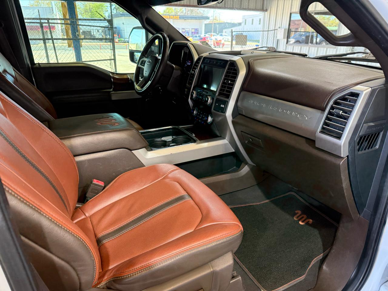 Ford F-350 SD King Ranch Crew Cab Long Bed DRW 4WD 2020