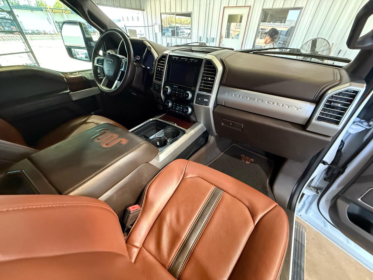 Ford F-350 SD King Ranch Crew Cab Long Bed DRW 4WD 2020