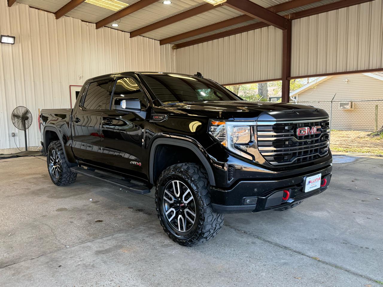 GMC Sierra 1500 AT4 Crew Cab 4WD 2022