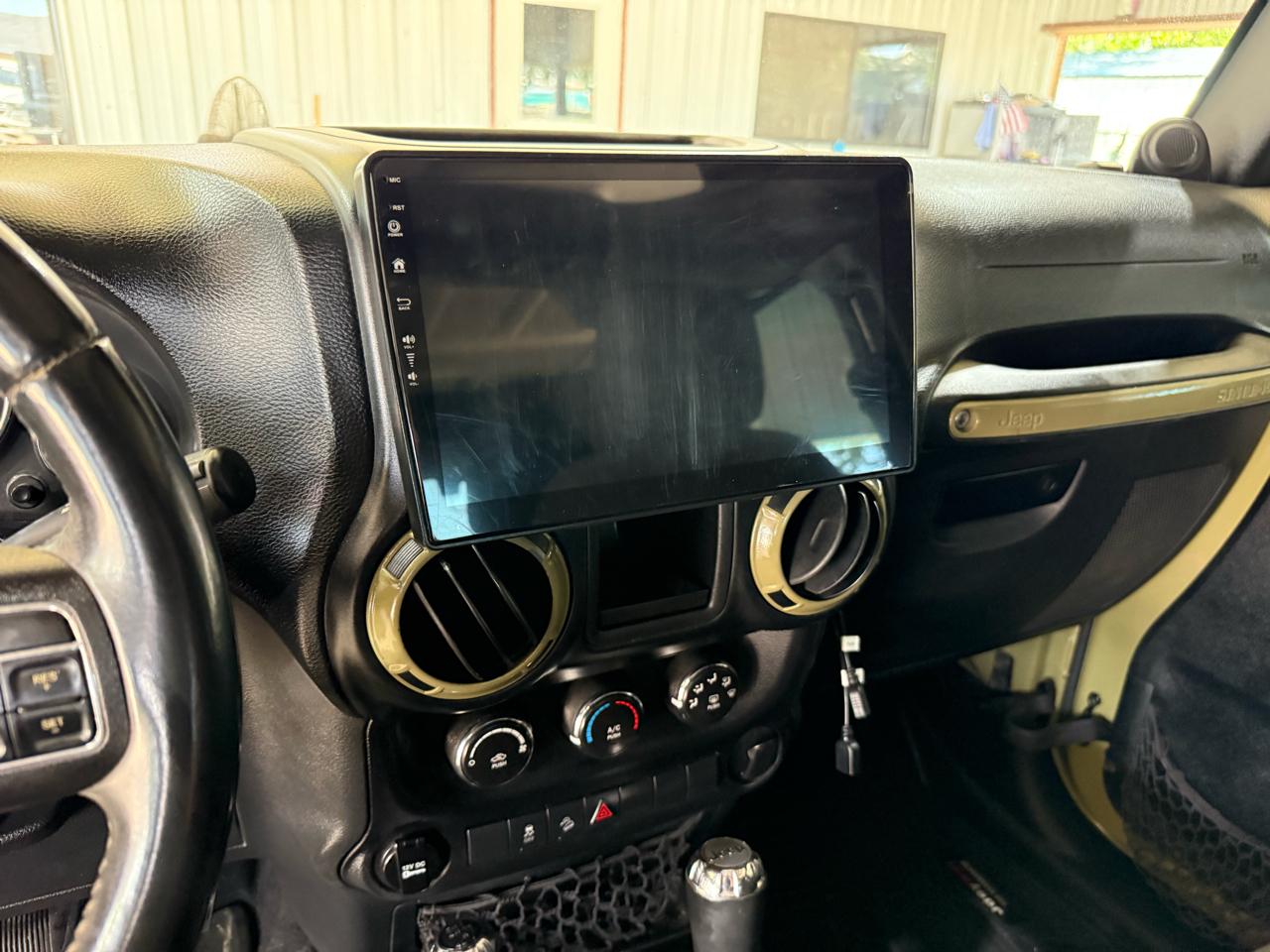 Jeep Wrangler Unlimited Sport 4WD 2013