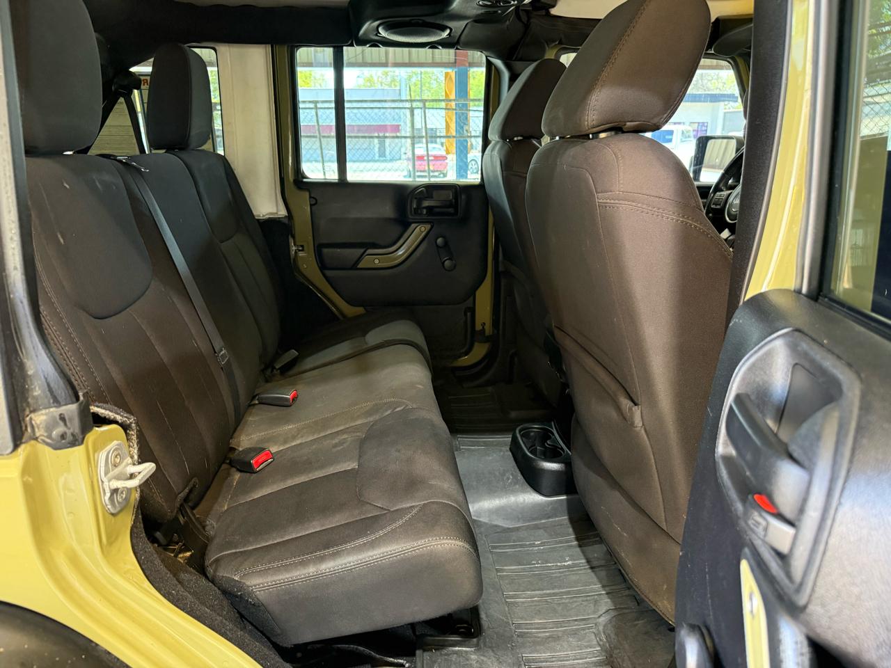 Jeep Wrangler Unlimited Sport 4WD 2013