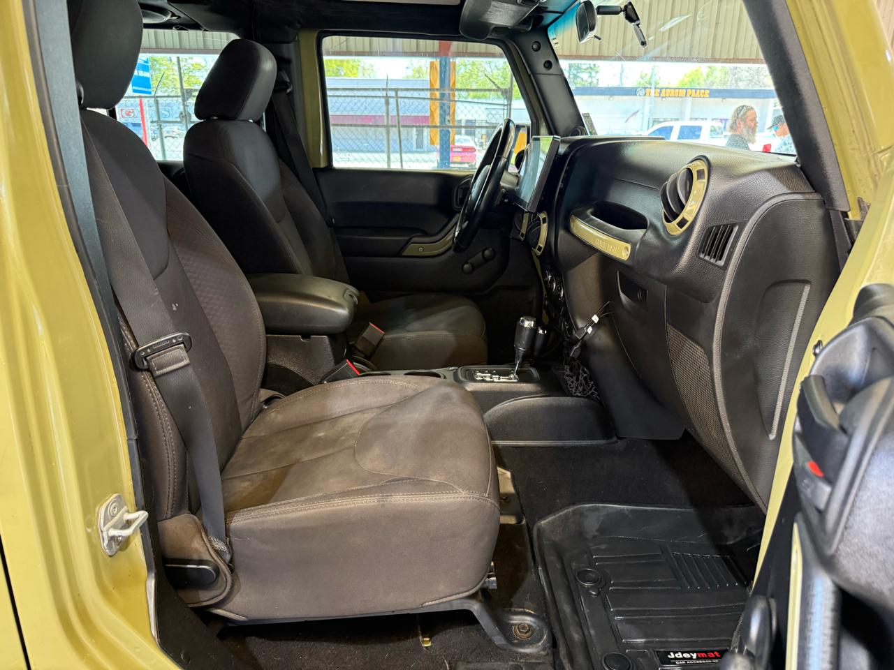 Jeep Wrangler Unlimited Sport 4WD 2013