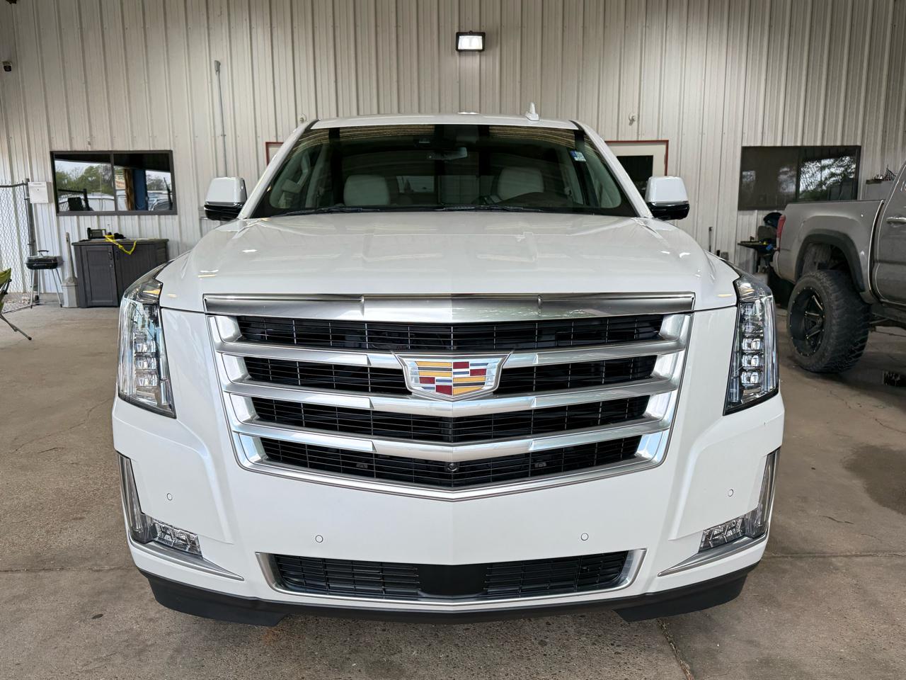 Cadillac Escalade Premium 2WD 2017