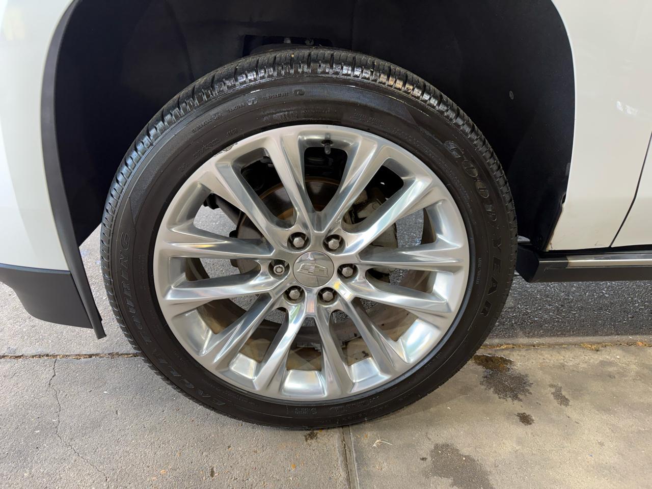 Cadillac Escalade Premium 2WD 2017