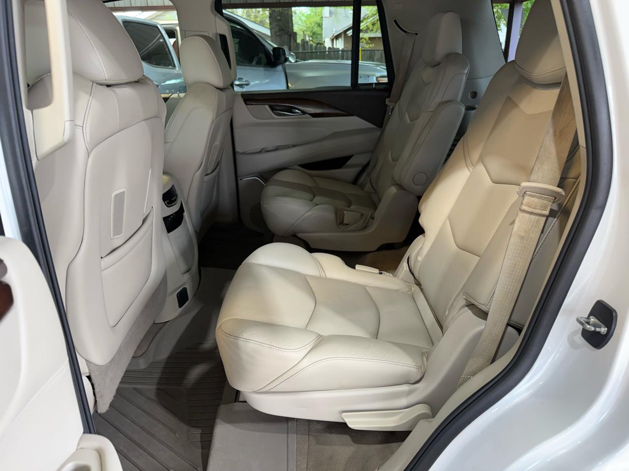 Cadillac Escalade Premium 2WD 2017