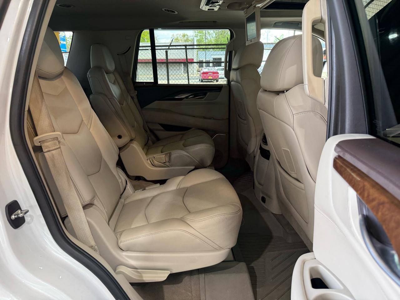 Cadillac Escalade Premium 2WD 2017