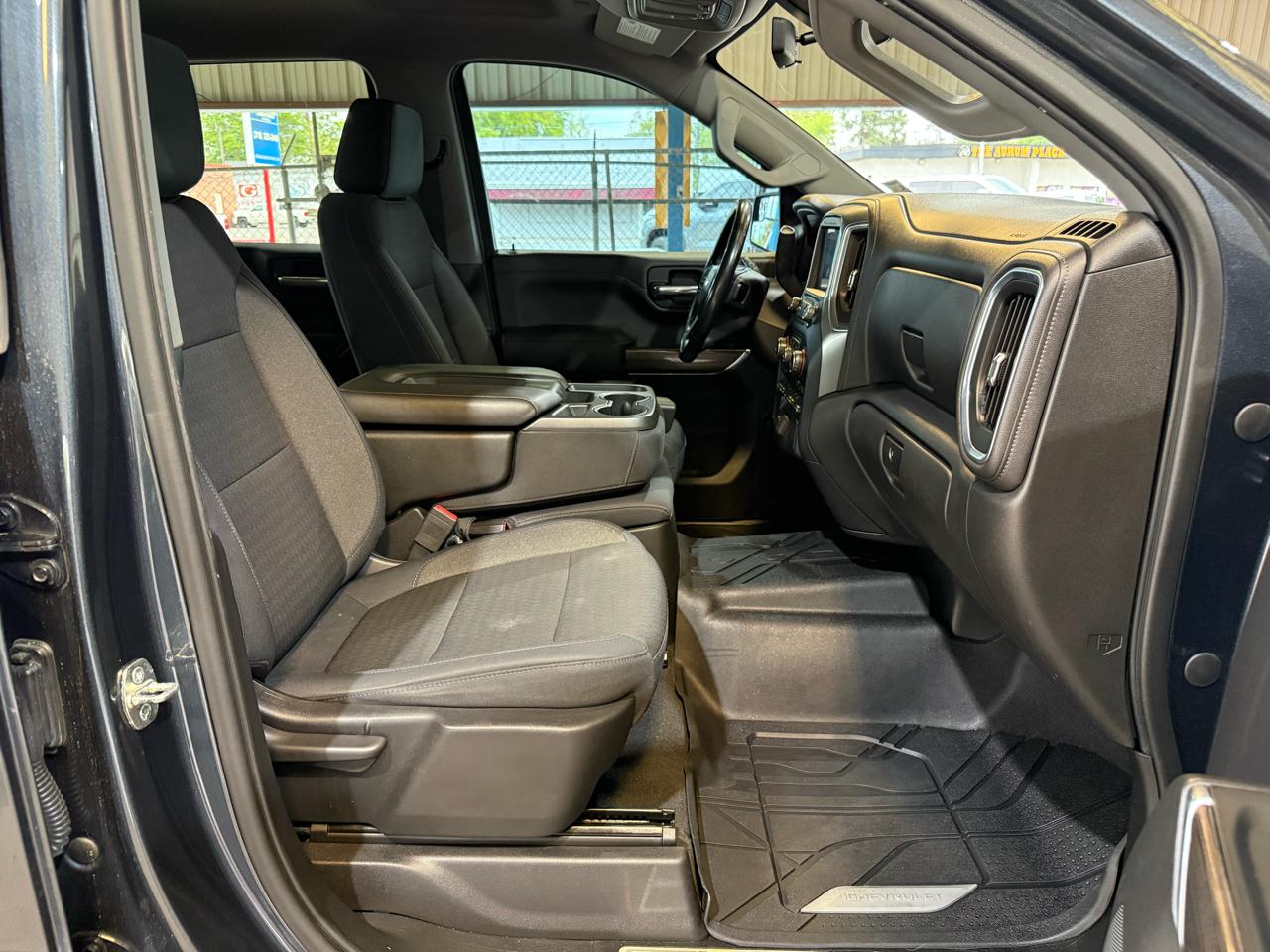 Chevrolet Silverado 1500 LT Crew Cab 4WD 2019